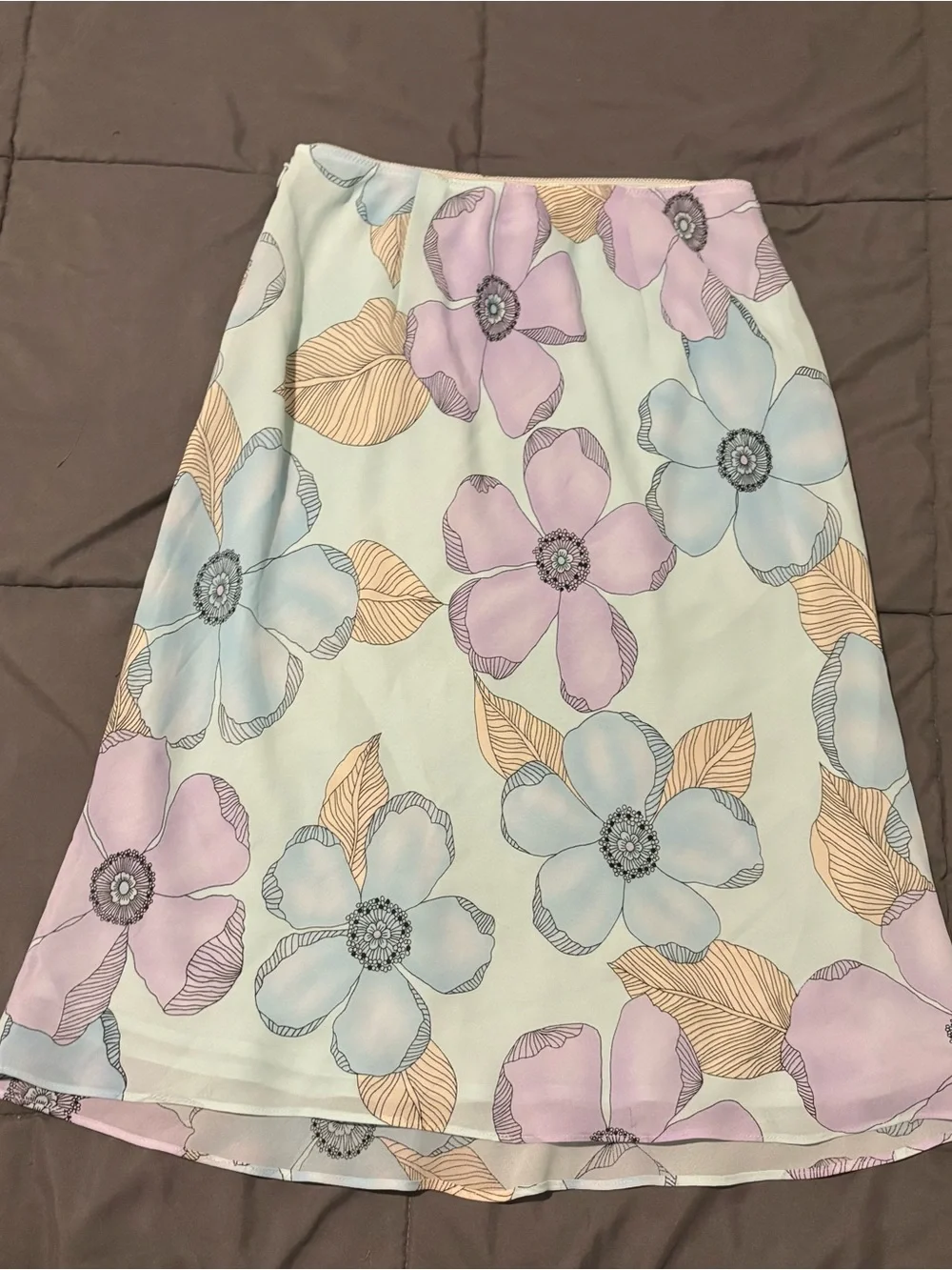 LOFT Pastel Floral A-Line Skirt - Picture 2 of 6